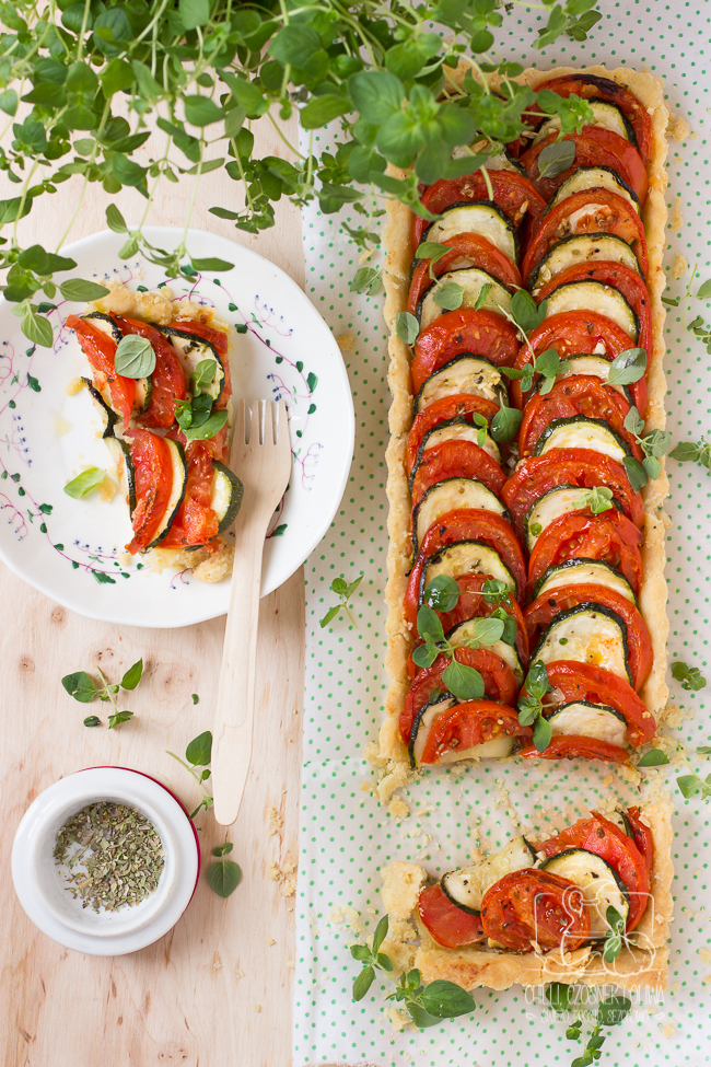 Tarta z cukinią, pomidorami i parmezanem/ blog Chilli, Czosnek i Oliwa